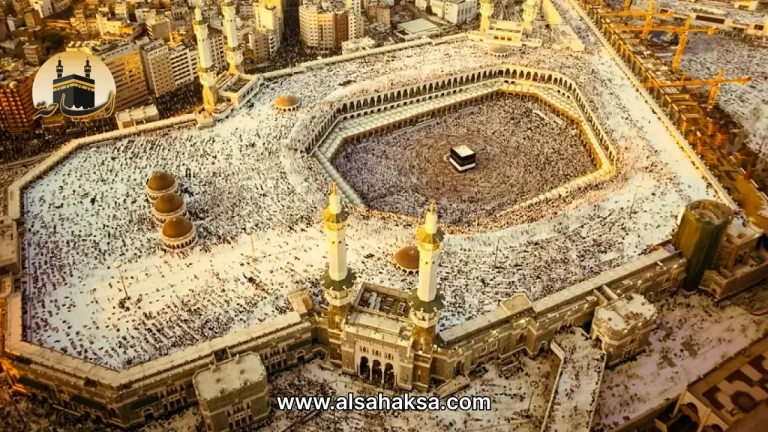 العمرة من الرياض 2026: مقارنة الأسعار، طرق السفر، وكيف تحجز